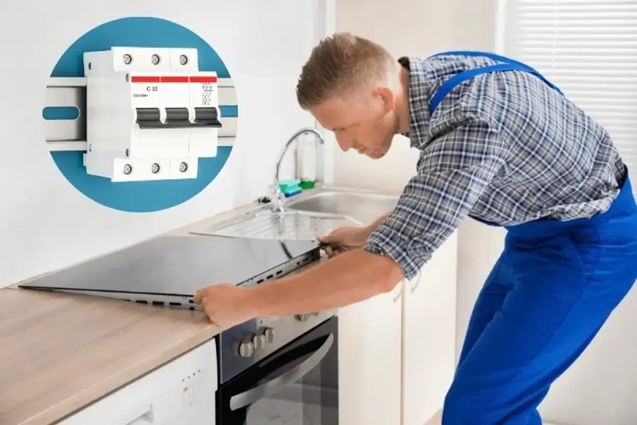 Kiểm tra nguồn điện và nồi trước khi sửa bếp từ đơn